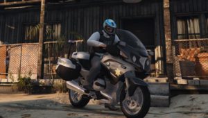 Police BMW R1200 RT Handling